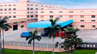 Băng niêm phong BOPP mạnh mẽ để đóng gói an toàn