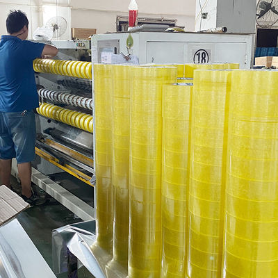 Nhà máy sản xuất nhựa Bopp băng đóng gói để niêm phong hộp tự dán