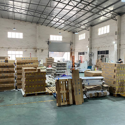 Màng cán mờ và bóng nhà máy Trung Quốc OEM Tùy chỉnh PVC